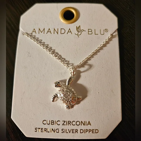 NWT Amanda Blu Turtle Necklace - Picture 1 of 4
